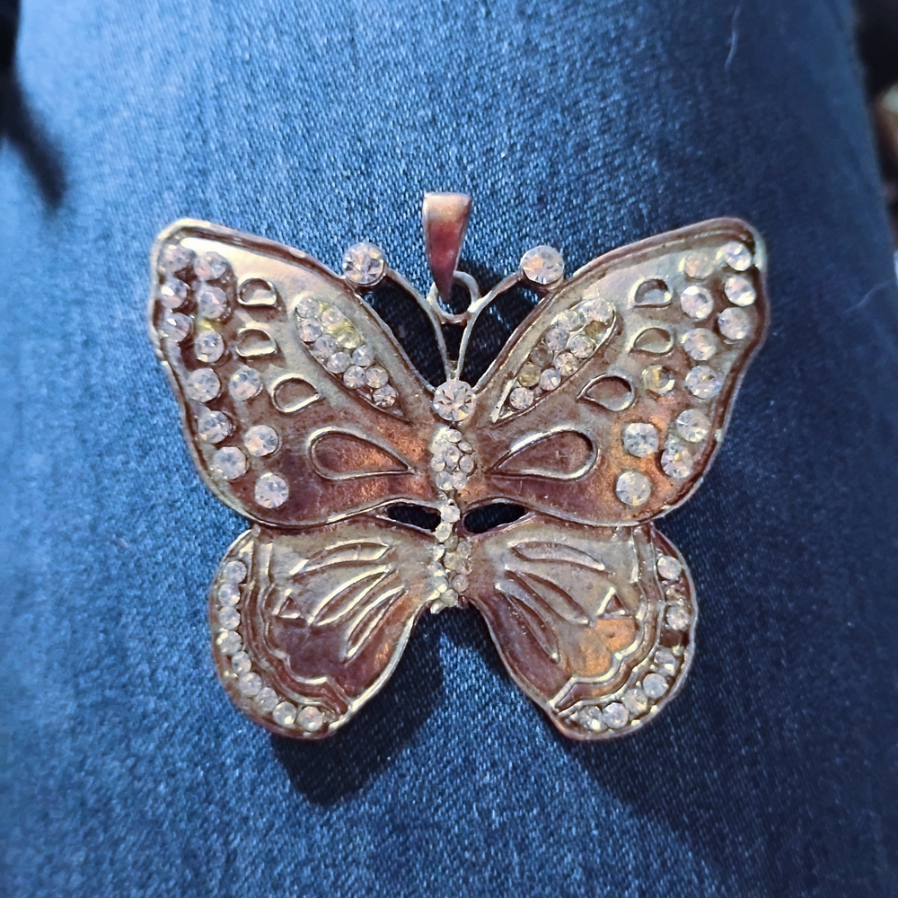 Elegant Gold Butterfly Pendant